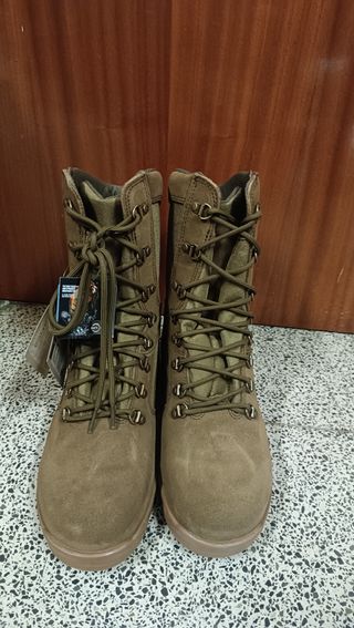 Botas de campaña ligeras marrones