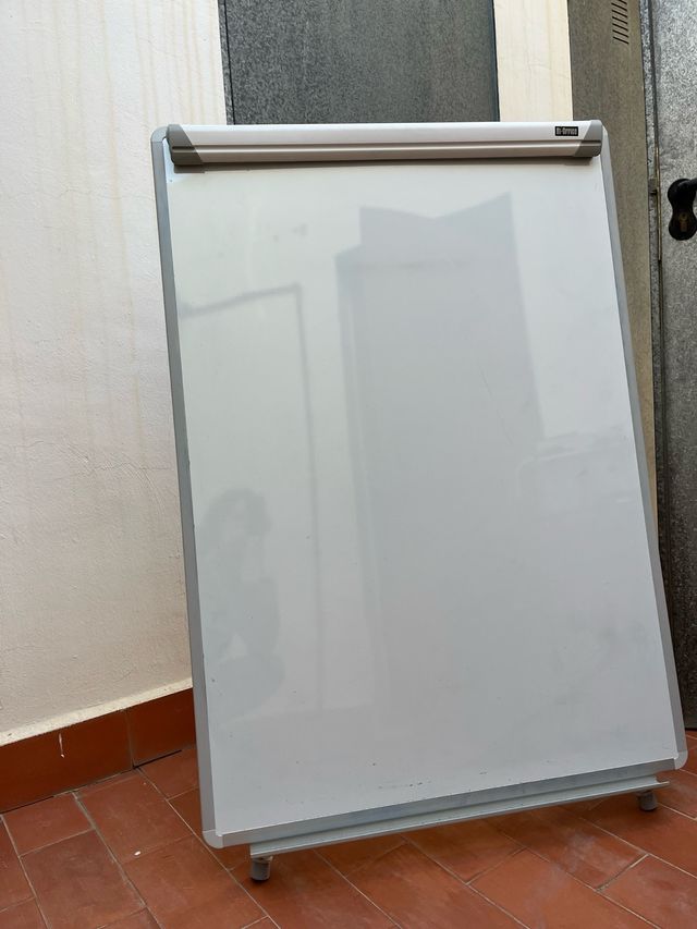 Pizarra blanca BI-Office 70x100cm con trípode