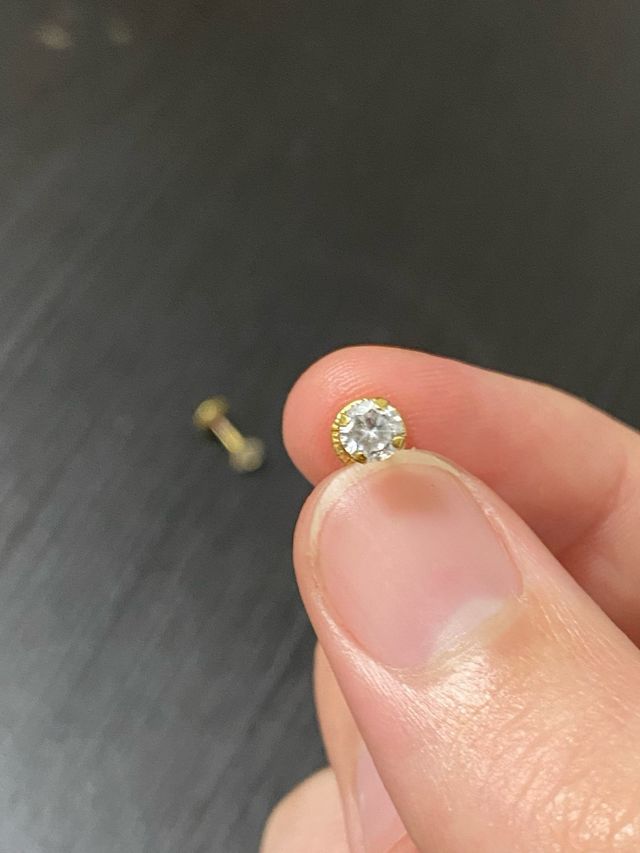 Pendientes de oro con circonita