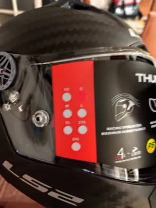 A estrenar casco LS2 Carbono Thunder C GP