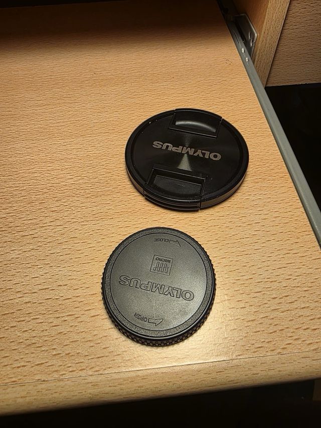 Olympus 40-150mm 1:2.8 PRO