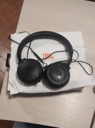 Cascos JBL Tune 520C USB-C Negros