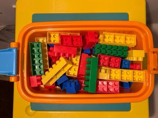 Carrinho de blocos de construção infantil