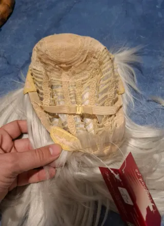 Peluca Gris/Blanca moldeable.