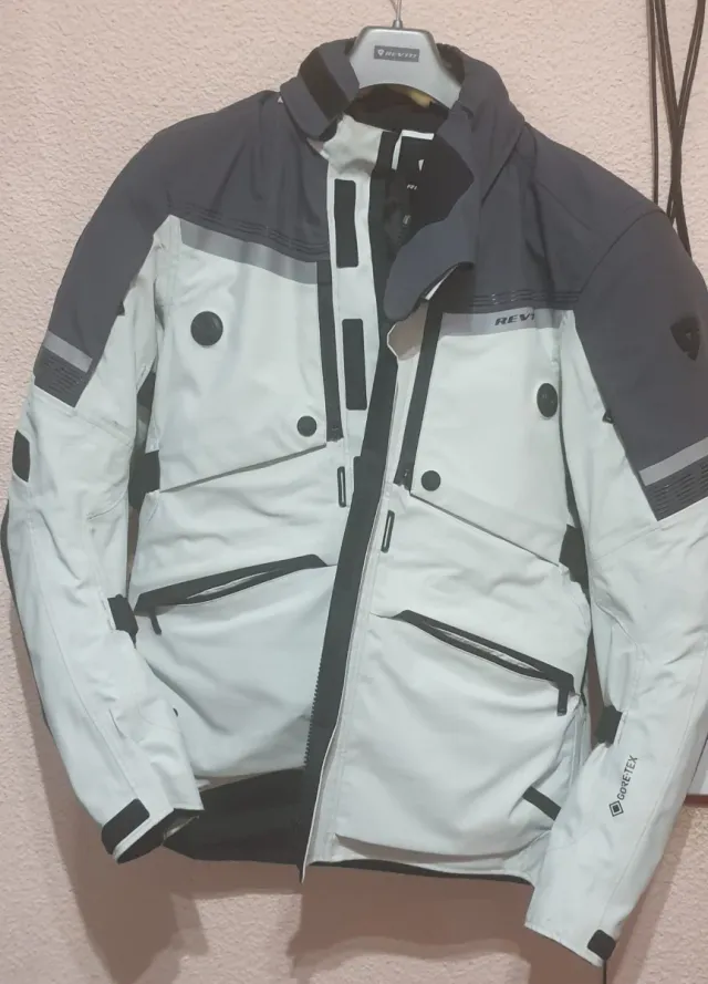 Chaqueta Revit Poseidón 2 GTX Plata + Espaldera