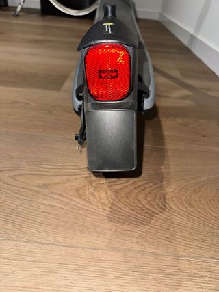 Patinete Eléctrico Segway-Ninebot E2 Plus + Casco