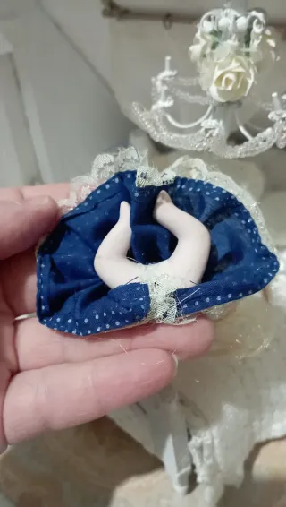 Bambola porcellana casa bambole