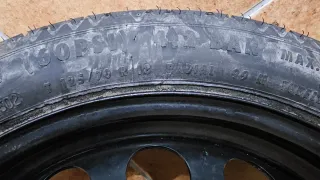 Rueda de repuesto para vehículo R18 galleta