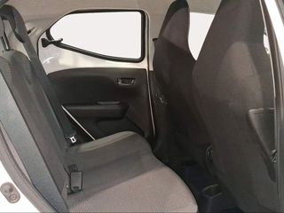 Toyota Aygo 1.0 70 x-play