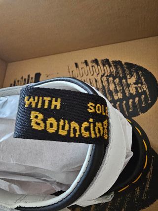 Dr. Martens Sandalias Plataforma. Nuevas