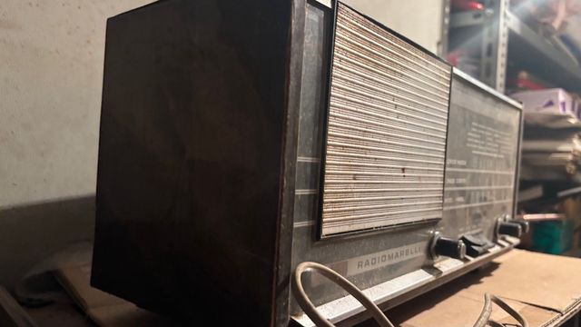 Radio d'epoca Magnavox