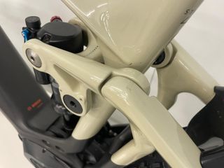 BICI 2 MANO ELECTRICA MONDRAKER CRAFTY CARBON R 2M