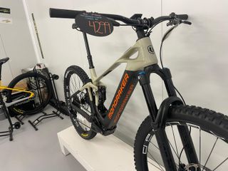 BICI 2 MANO ELECTRICA MONDRAKER CRAFTY CARBON R 2M