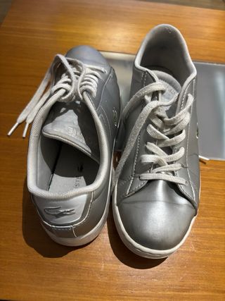 Zapatillas Lacoste plateadas