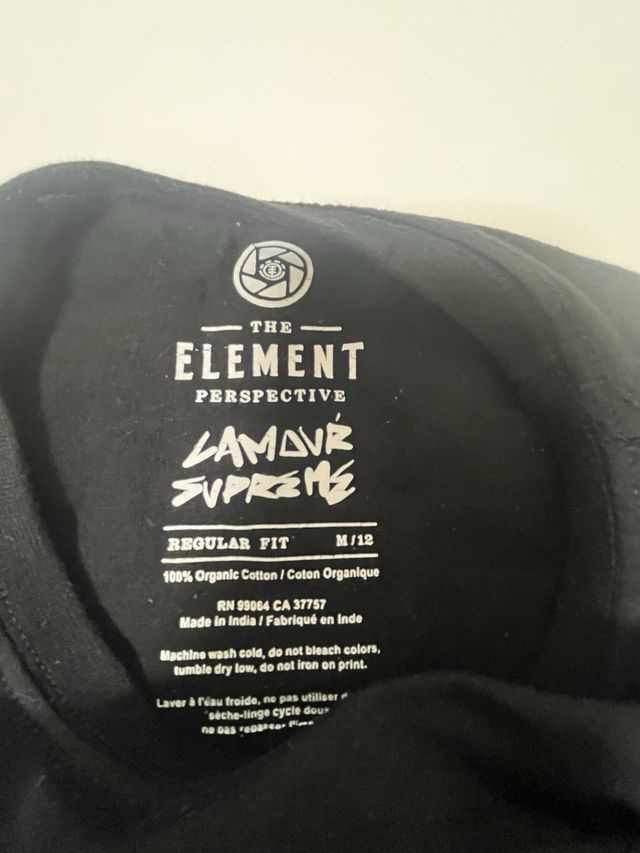 Camiseta Element Negra y Amarilla Talla S. 12 años