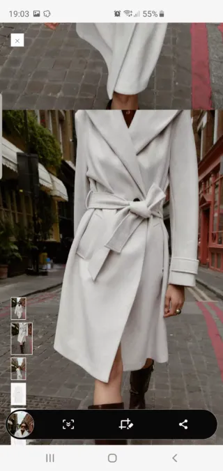 Abrigo largo con capucha y cinturón