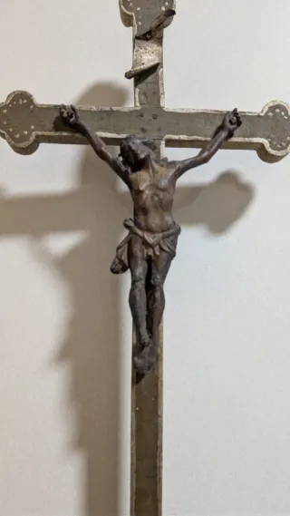 Crucifixo de mesa antigo