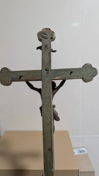 Crucifixo de mesa antigo