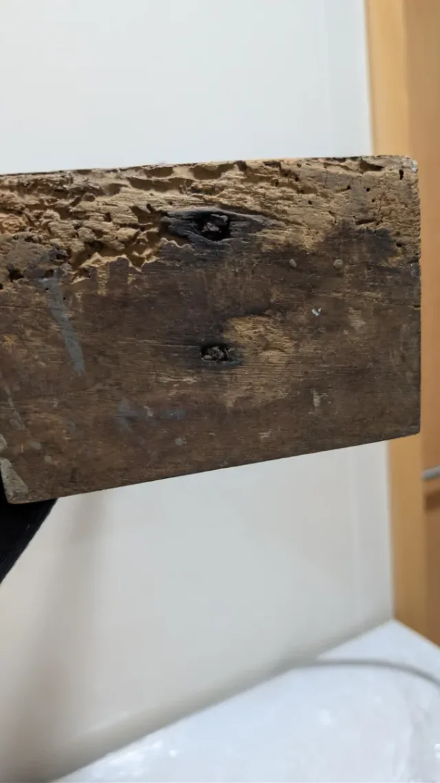 Crucifixo de mesa antigo