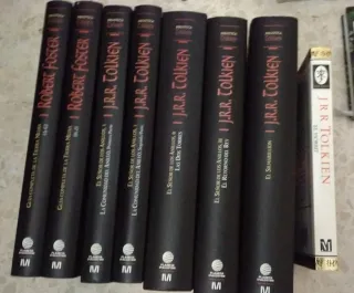 Colección de libros de Tolkien