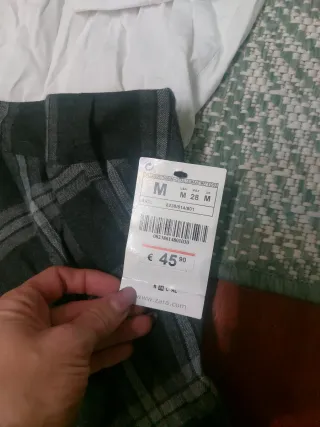 Conjunto Falda Zara y Camisa Talla M