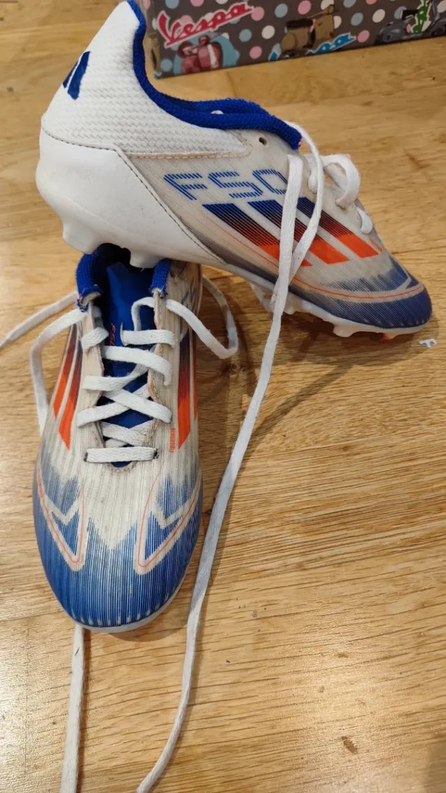 Botas de fútbol Adidas F50 Talle 34