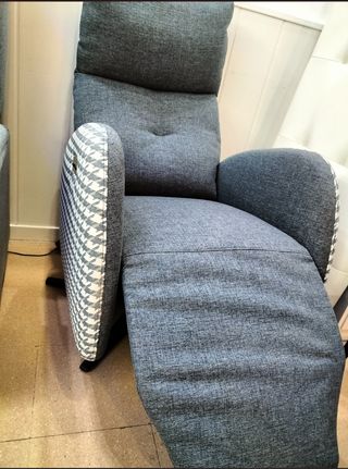 Sillón Venus tela gris y blanco