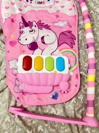 Tapete de juegos infantil con piano