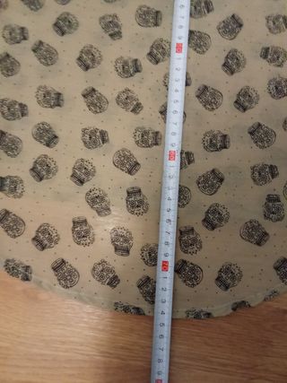 Blusa calaveras mujer beige y negra