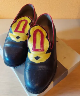 Zapatos Moros Realistas Talla 42