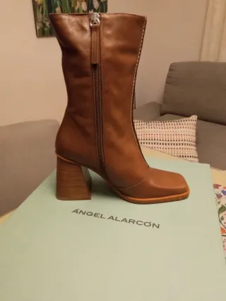 Botas de piel Ángel Alarcón marrones