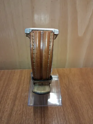 Reloj Hugo Boss Cuadrado Correa Marrón