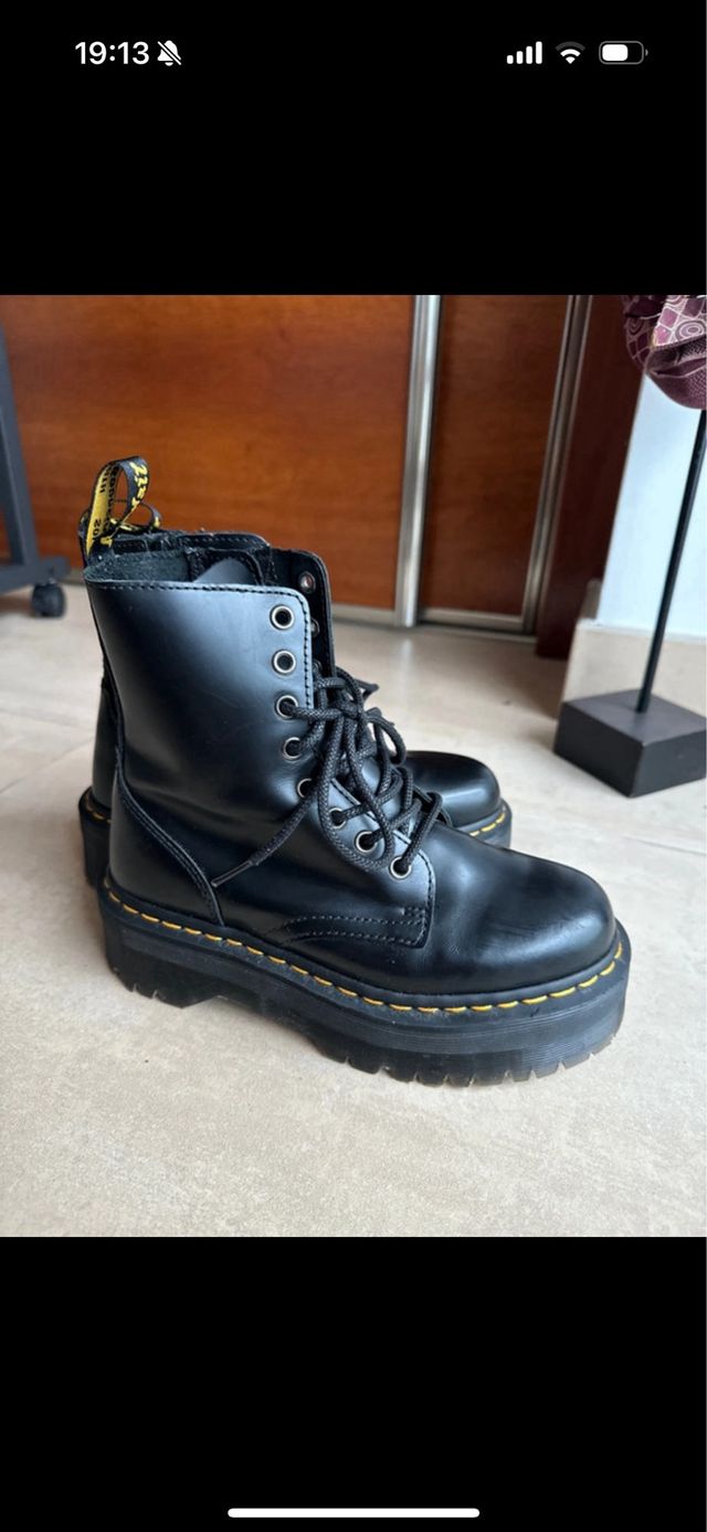 Botas Dr. Martens negras plataforma