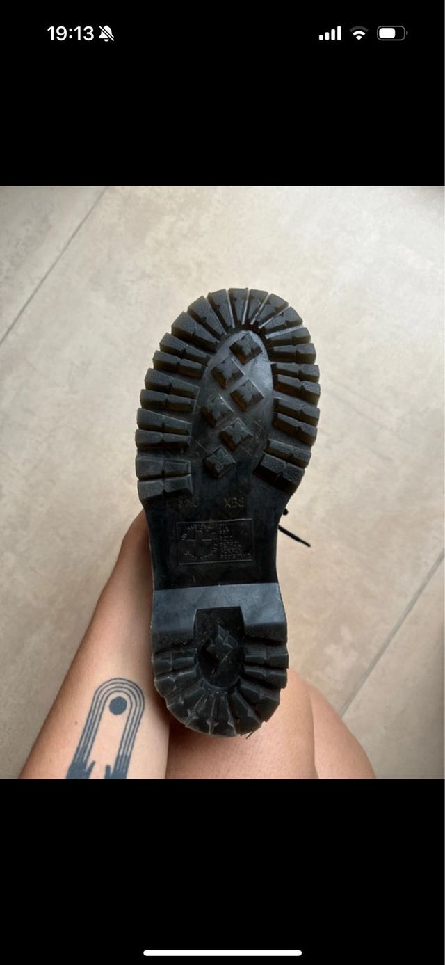 Botas Dr. Martens negras plataforma