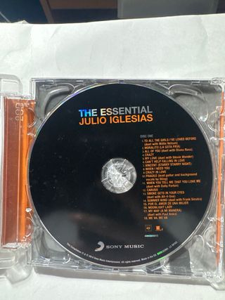 CD The Essential Julio Iglesias Latino
