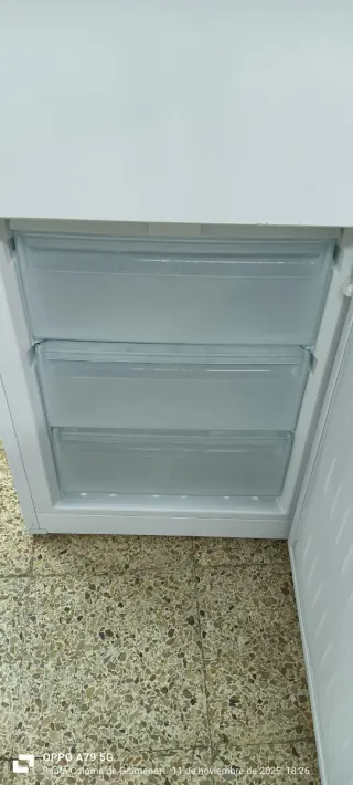 NEVERA COMBI MIELE NO FROST ENERGÍA A+