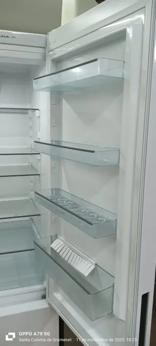 NEVERA COMBI MIELE NO FROST ENERGÍA A+