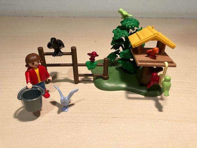 Playmobil Niña con Pájaros 4203