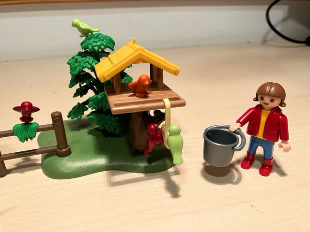 Playmobil Niña con Pájaros 4203