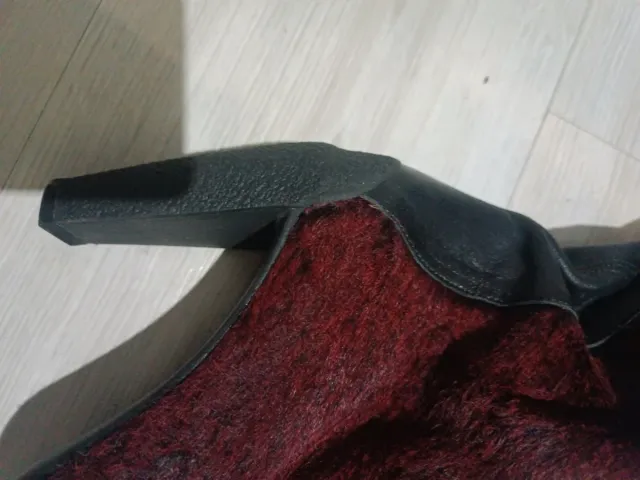 Botas Farrutx Piel Roja y Negra