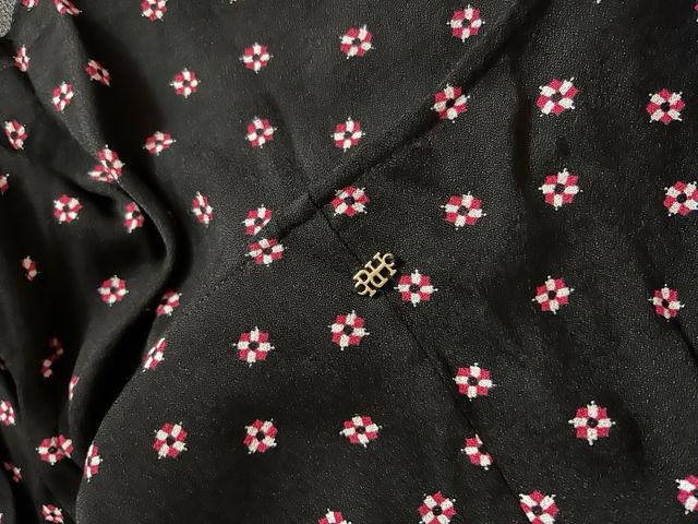 Vestido Pedro del Hierro negro con estampado