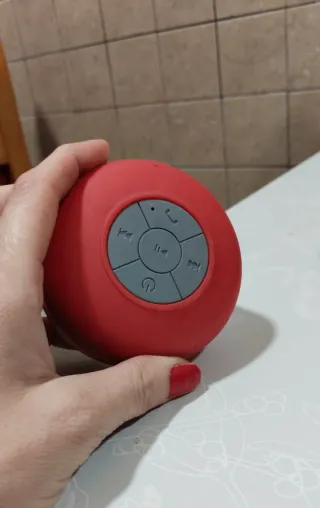 Altavoz Bluetooth Rojo con ventosa