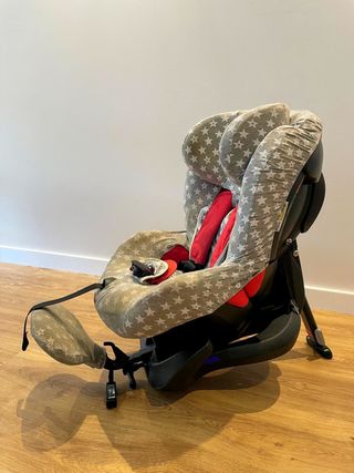 Silla de coche BeSafe con amarre a contramarcha