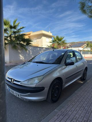 Peugeot 206 2003