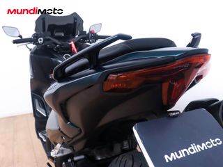 YAMAHA T-MAX 560 TECH MAX