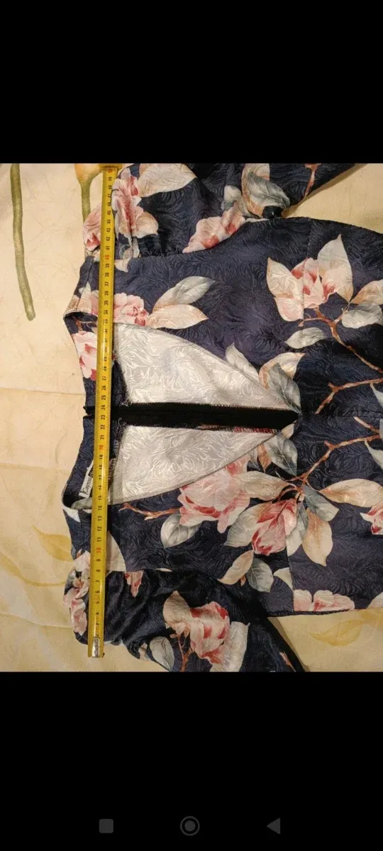 Vestido largo con flecos