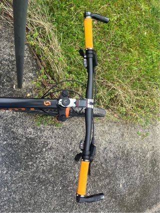 Bicicleta Scott Montaña Negra Naranja