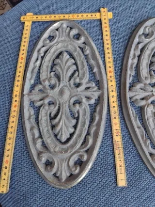 Placas decorativas ovaladas estilo barroco