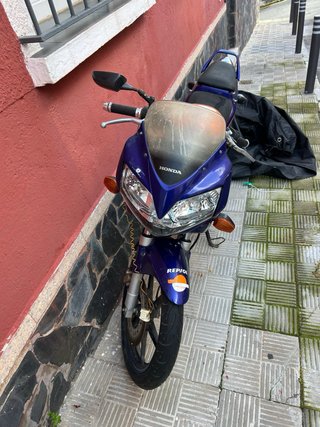 Honda CBR 125R Repsol