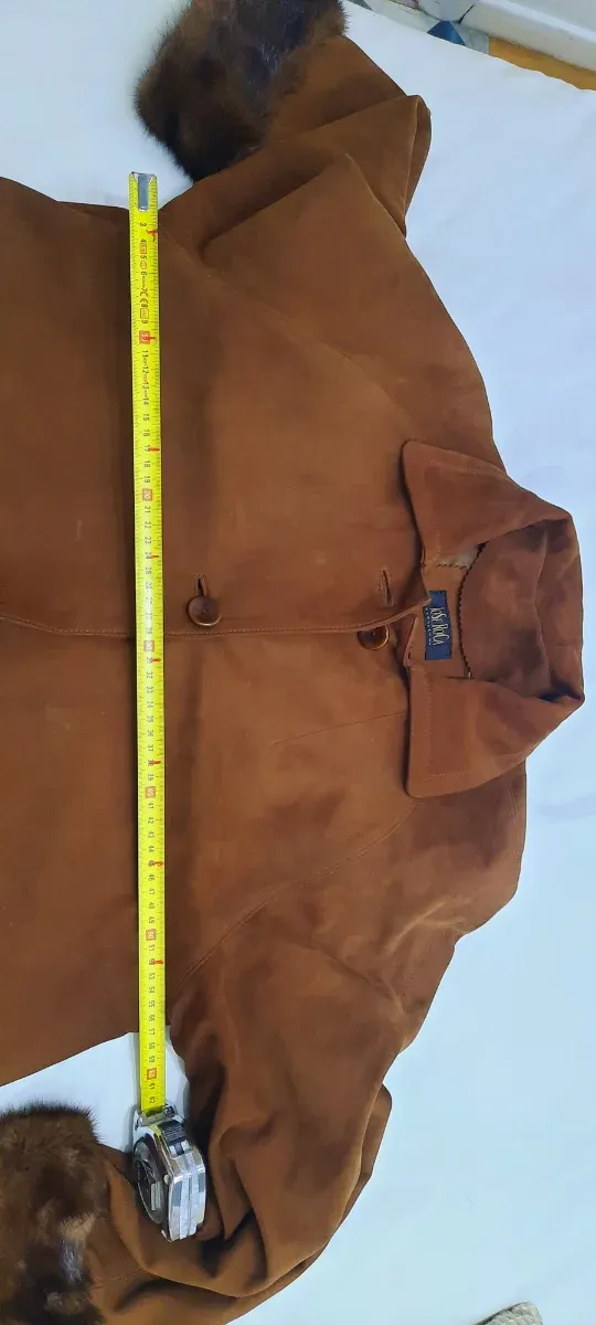 Abrigo ante Jose Roca con puños zorro